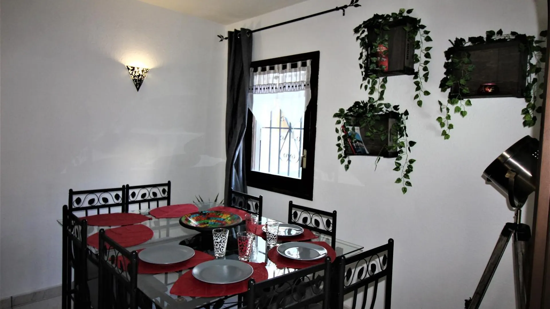 Global Immo 5051 Puerto Real Villa Roses