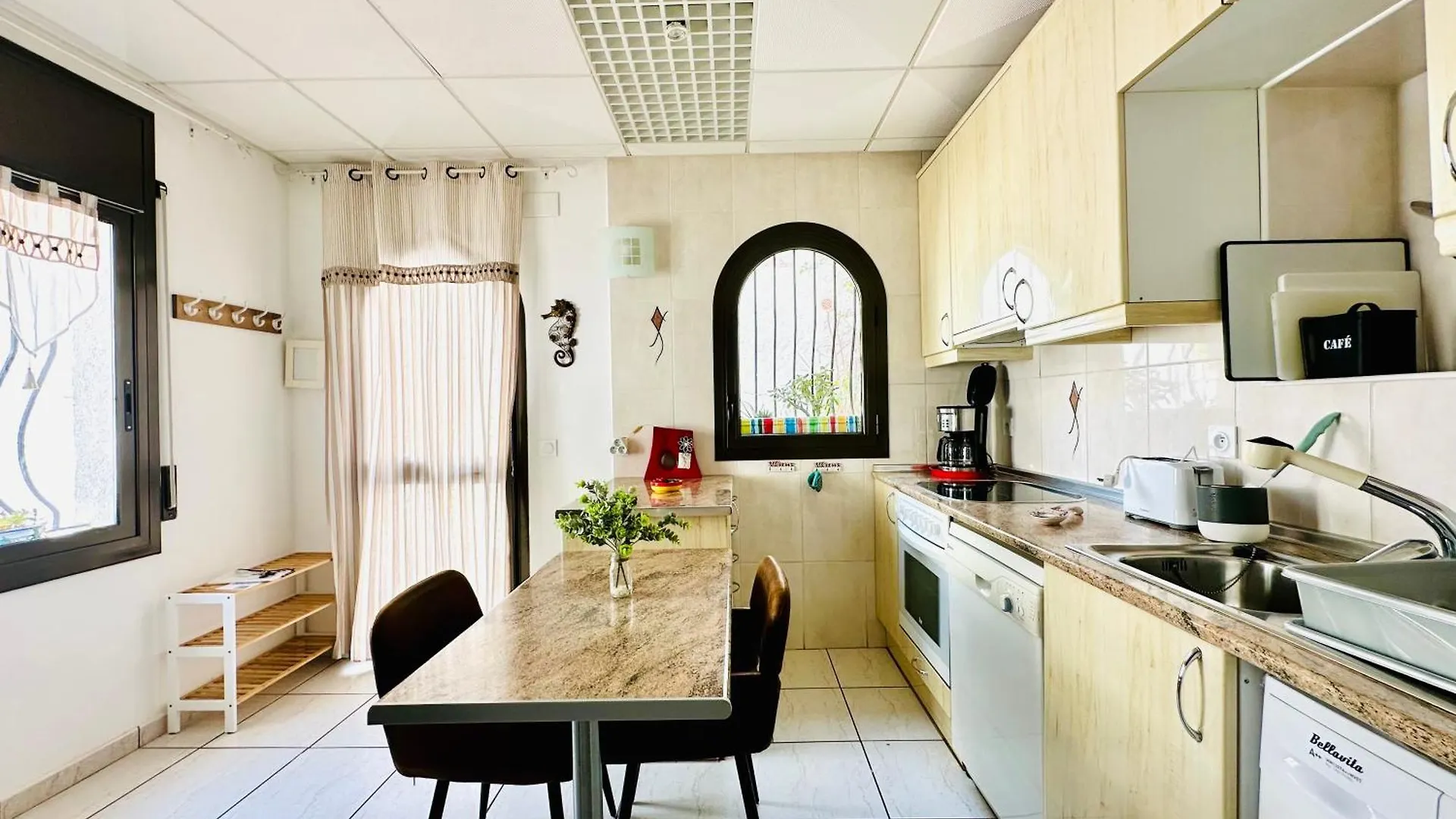 Holiday home Global Immo 5051 Puerto Real Villa Roses Spain