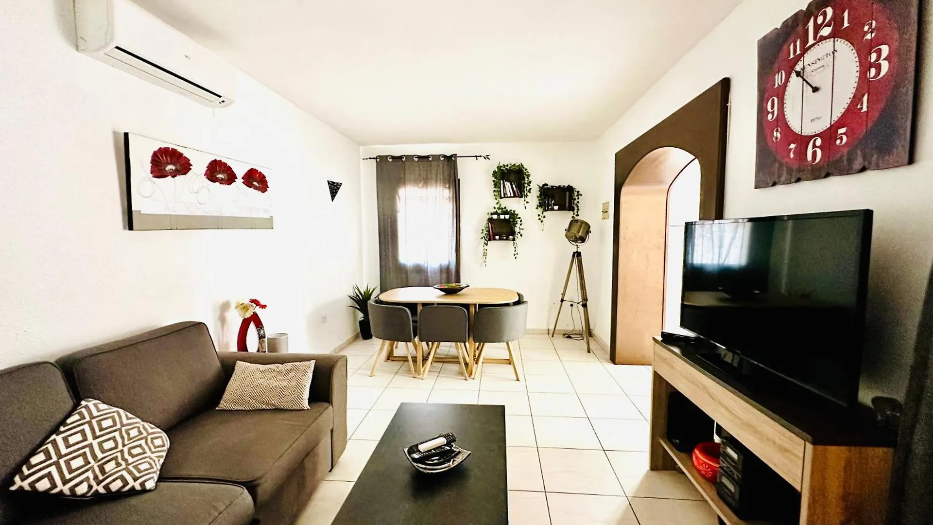 Holiday home Global Immo 5051 Puerto Real Villa Roses