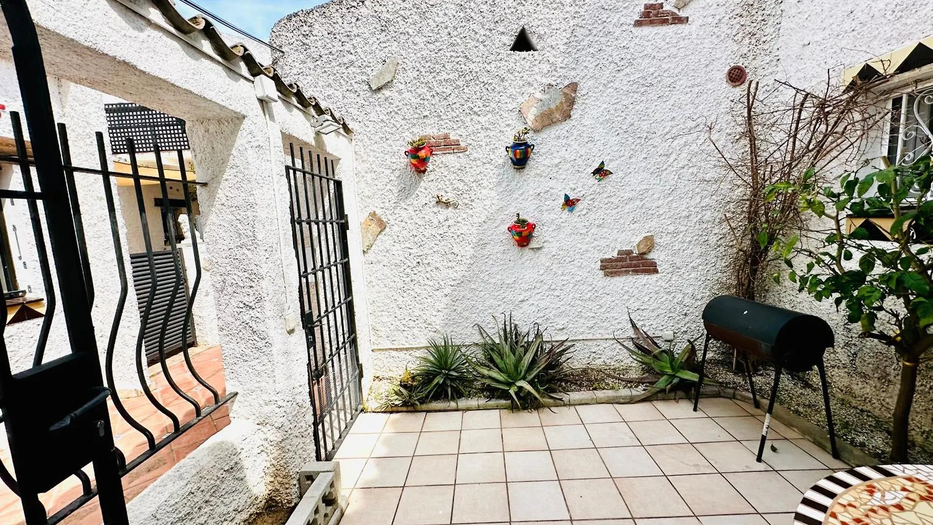 Global Immo 5051 Puerto Real Villa Roses Holiday home